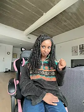 Your Paris online show from March 19, 9:19 pm