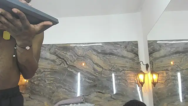 Snapshot of kaleb_violeta_1 chatting on December 14, 5:13 am kaleb violeta 1 online show from December 14, 5:13 am