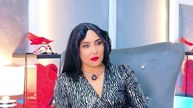 Evangeline Taylorr online show from October 16, 6:42 pm