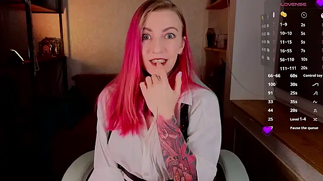 Snapshot of Roxy_____ chatting on February 27, 8:31 pm Roxy online show from February 27, 8:31 pm