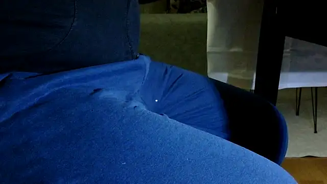 Snapshot of by-panic chatting on October 9, 9:57 pm by-panic online show from October 9, 9:57 pm