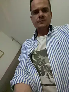 deskriptive online show from June 6, 1:21 am