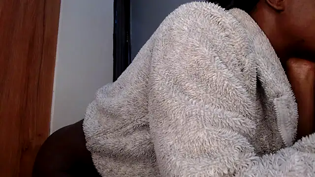 wetpussy ebony online show from March 13, 7:04 am