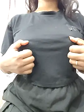 MohiniHott online show from October 20, 6:25 am