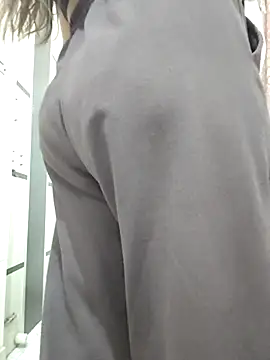 MohiniHott online show from April 8, 4:01 am