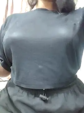 MohiniHott online show from April 19, 5:18 am