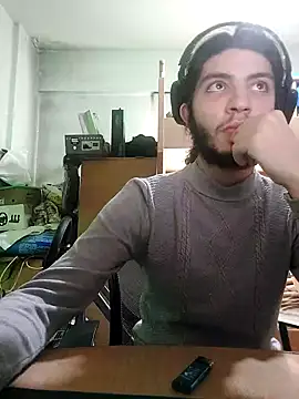 Snapshot of kleineid77 chatting on January 12, 1:16 pm kleineid77 online show from January 12, 1:16 pm