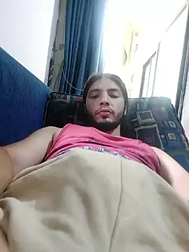 Snapshot of kleineid77 chatting on September 18, 2:19 pm kleineid77 online show from September 18, 2:19 pm