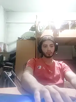 Snapshot of kleineid77 chatting on October 25, 7:30 pm kleineid77 online show from October 25, 7:30 pm