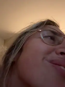 casalinga88 online show from February 3, 7:02 am