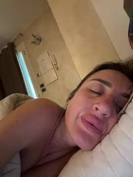 casalinga88 online show from February 15, 8:02 am