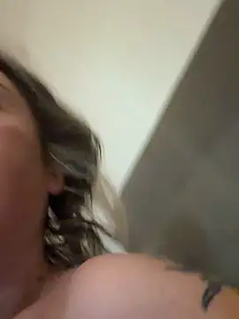 casalinga88 online show from February 18, 7:04 am