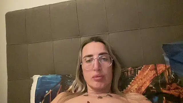 casalinga88 online show from February 22, 7:23 pm