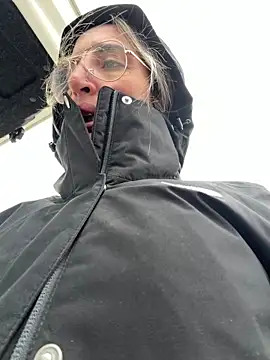 casalinga88 online show from March 30, 11:11 am