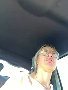Snapshot of casalinga88 chatting on June 27, 5:56 am casalinga88 online show from June 27, 5:56 am