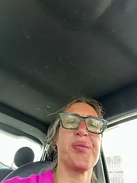 Snapshot of casalinga88 chatting on June 29, 11:10 am casalinga88 online show from June 29, 11:10 am