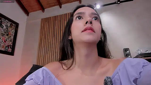 honeyhot69   online show from March 13, 11:50 am