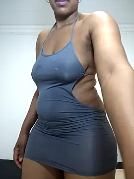 Snapshot of Curvy_sluty chatting on October 10, 5:28 am Curvy sluty online show from October 10, 5:28 am