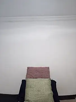 Snapshot of Curvy_sluty chatting on October 16, 5:30 am Curvy sluty online show from October 16, 5:30 am