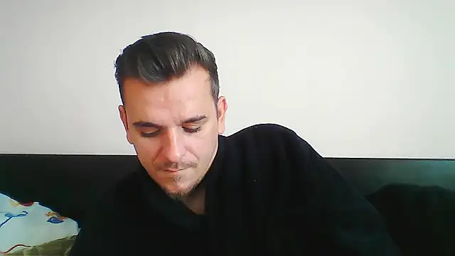 Huge cock22cm online show from October 10, 8:35 am