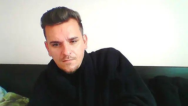 Huge cock22cm online show from October 31, 9:32 am