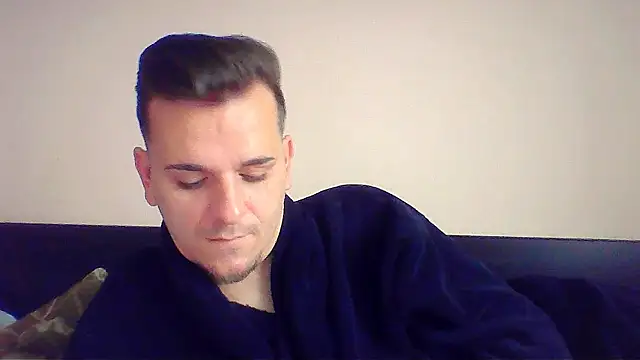 Huge cock22cm online show from December 4, 9:29 am