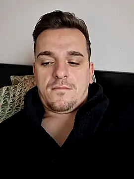 Huge cock22cm online show from December 14, 9:25 am