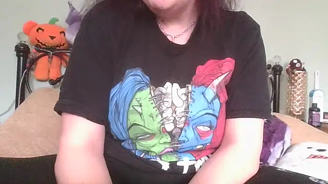 Snapshot of MissKisu chatting on February 7, 11:47 am MissKisu online show from February 7, 11:47 am