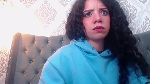 EmmaCowperr online show from February 20, 4:14 pm