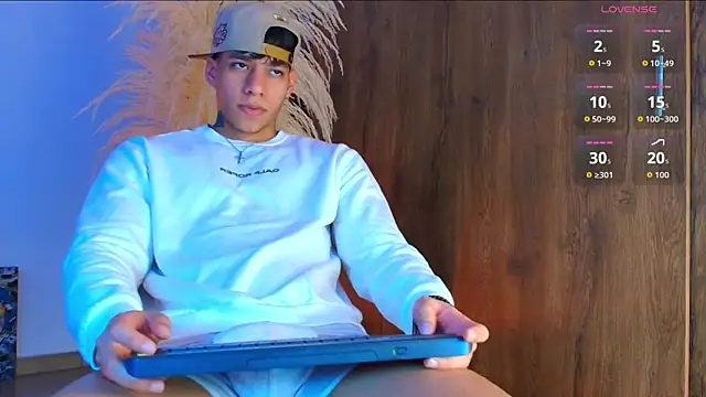 Snapshot of Josep_Davies chatting on October 26, 7:42 pm Josep Davies online show from October 26, 7:42 pm