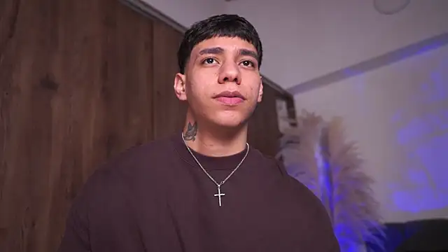 Josep Davies online show from March 22, 12:47 am