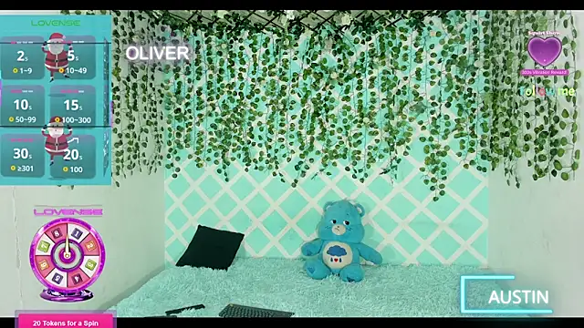 Snapshot of oliverhot2005 chatting on November 17, 1:50 pm oliverhot2005 online show from November 17, 1:50 pm