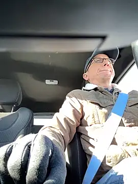 Snapshot of mouser21212 chatting on January 7, 7:28 pm mouser21212 online show from January 7, 7:28 pm