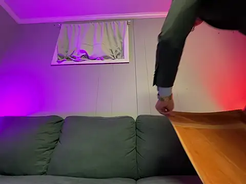 mouser21212 online show from February 26, 7:20 am