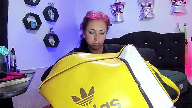 LucyStrike  online show from November 24, 11:26 pm