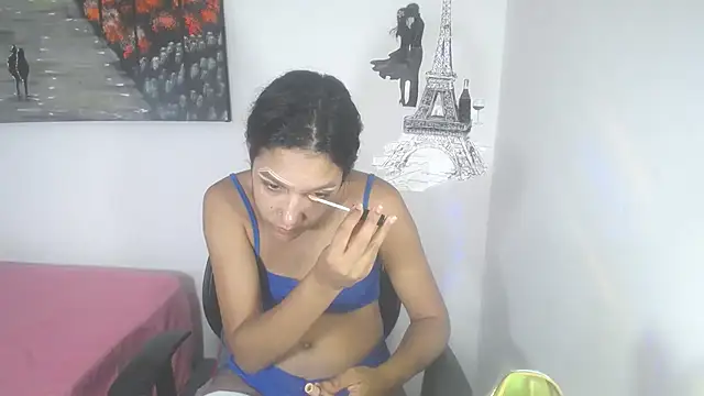 KamileLatinasexy online show from May 20, 5:46 am