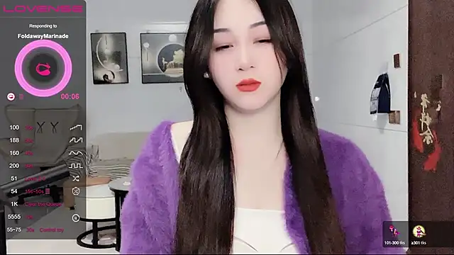 Snapshot of kolll88 chatting on December 9, 2:02 am kolll88 online show from December 9, 2:02 am