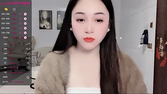 Snapshot of kolll88 chatting on December 12, 3:27 pm kolll88 online show from December 12, 3:27 pm