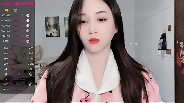 Snapshot of kolll88 chatting on December 23, 3:23 pm kolll88 online show from December 23, 3:23 pm