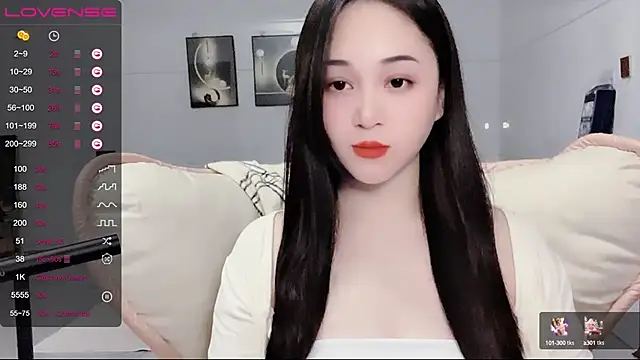 Snapshot of kolll88 chatting on January 5, 9:37 am kolll88 online show from January 5, 9:37 am