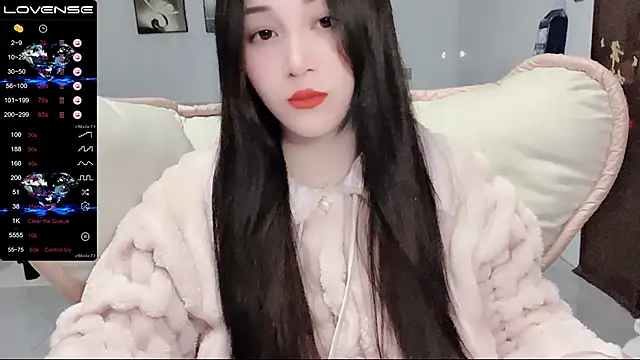 Snapshot of kolll88 chatting on January 14, 6:24 am kolll88 online show from January 14, 6:24 am