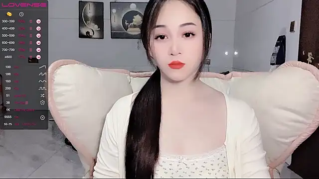 Snapshot of kolll88 chatting on March 1, 3:49 pm kolll88 online show from March 1, 3:49 pm