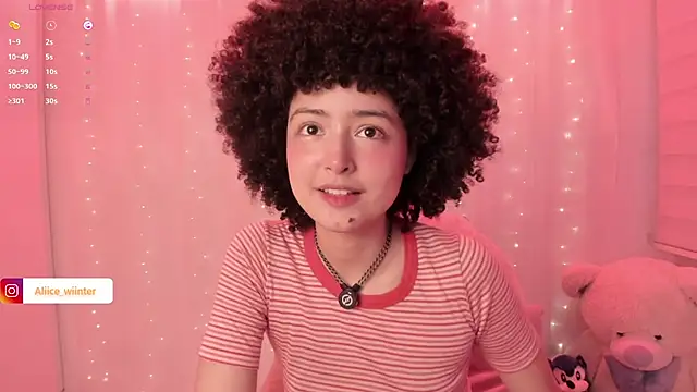 Snapshot of Alice_winter_ chatting on October 15, 6:08 pm Alice winter online show from October 15, 6:08 pm