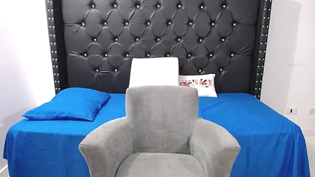 renata salinas 1 online show from September 20, 11:39 pm