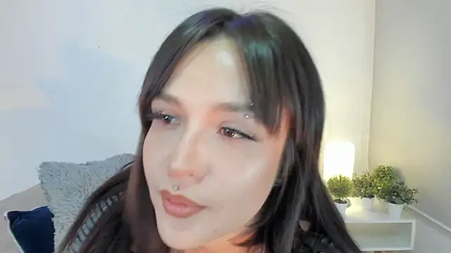 isa molly online show from February 4, 9:31 pm