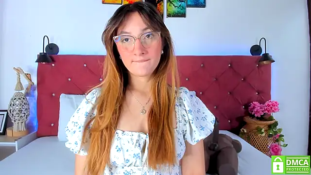 Snapshot of Ruth_harvey_ chatting on October 16, 1:45 pm Ruth harvey online show from October 16, 1:45 pm