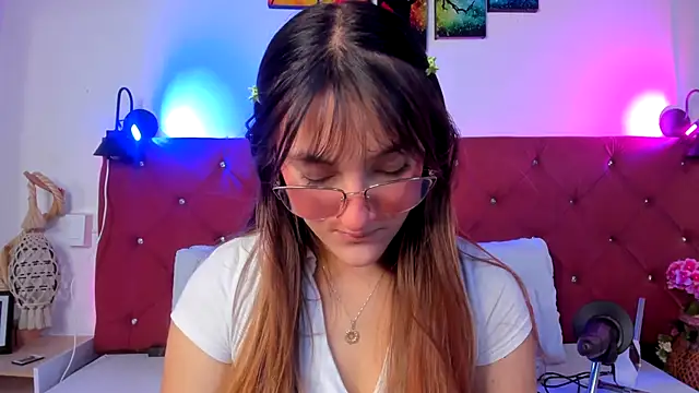 Snapshot of Ruth_harvey_ chatting on November 20, 1:44 pm Ruth harvey online show from November 20, 1:44 pm