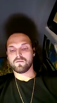 Snapshot of VitaminmanFL chatting on January 1, 11:29 pm VitaminmanFL online show from January 1, 11:29 pm