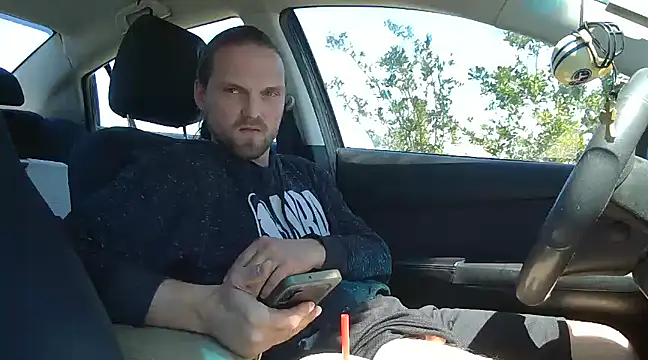 Snapshot of VitaminmanFL chatting on March 18, 5:53 pm VitaminmanFL online show from March 18, 5:53 pm