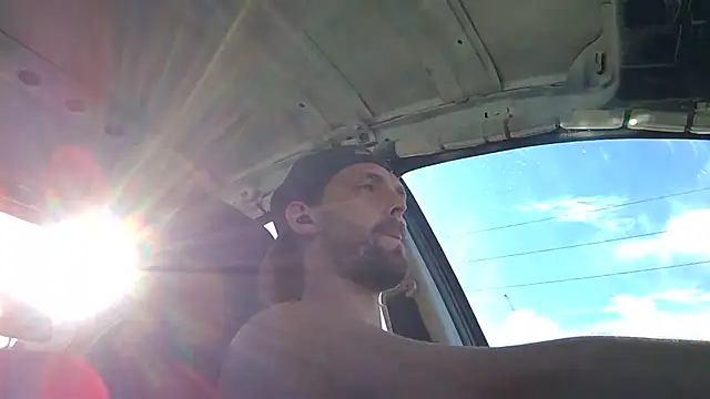 Snapshot of VitaminmanFL chatting on September 27, 9:42 pm VitaminmanFL online show from September 27, 9:42 pm